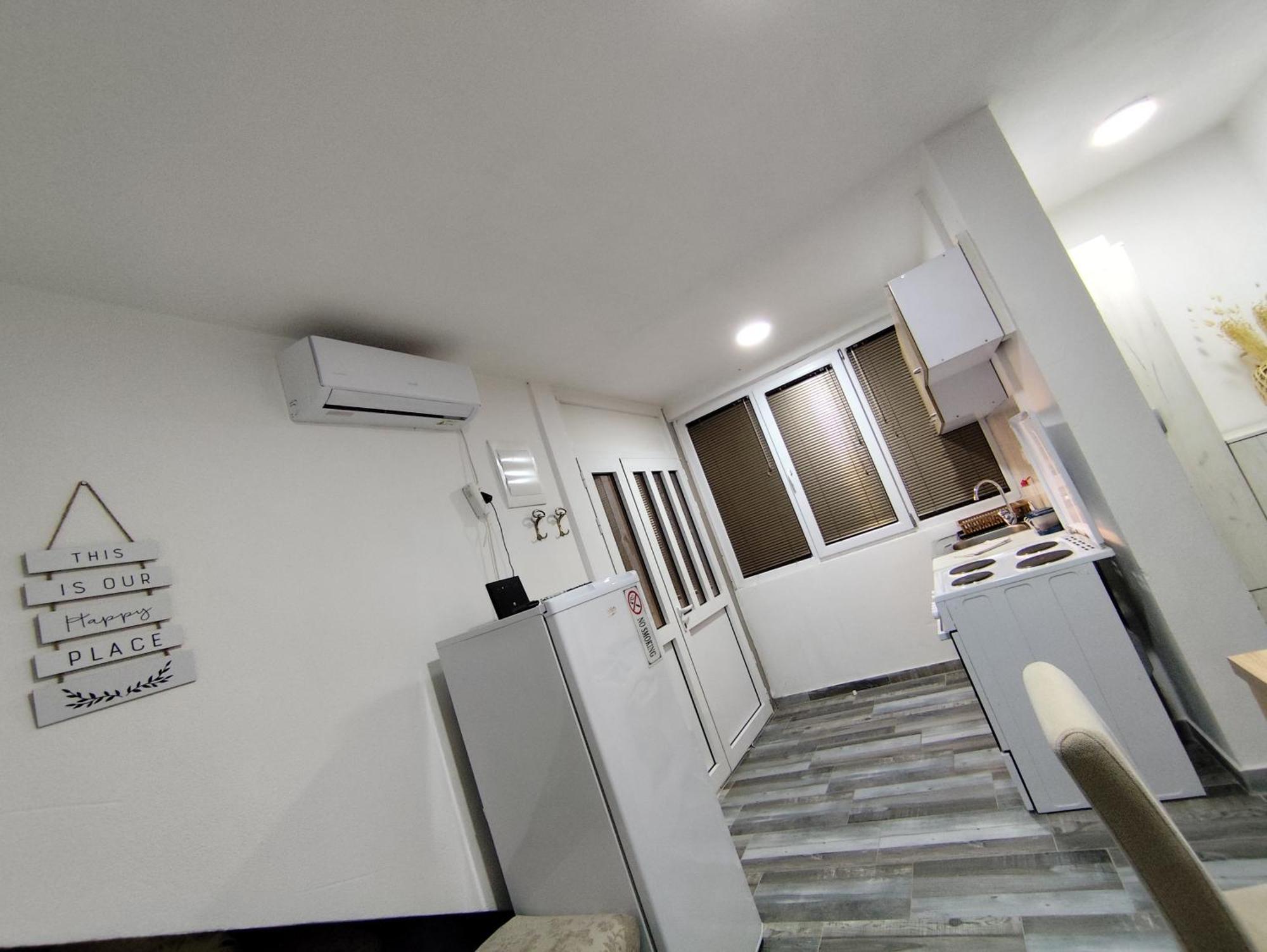 Apollon Home Apartments بار المظهر الخارجي الصورة