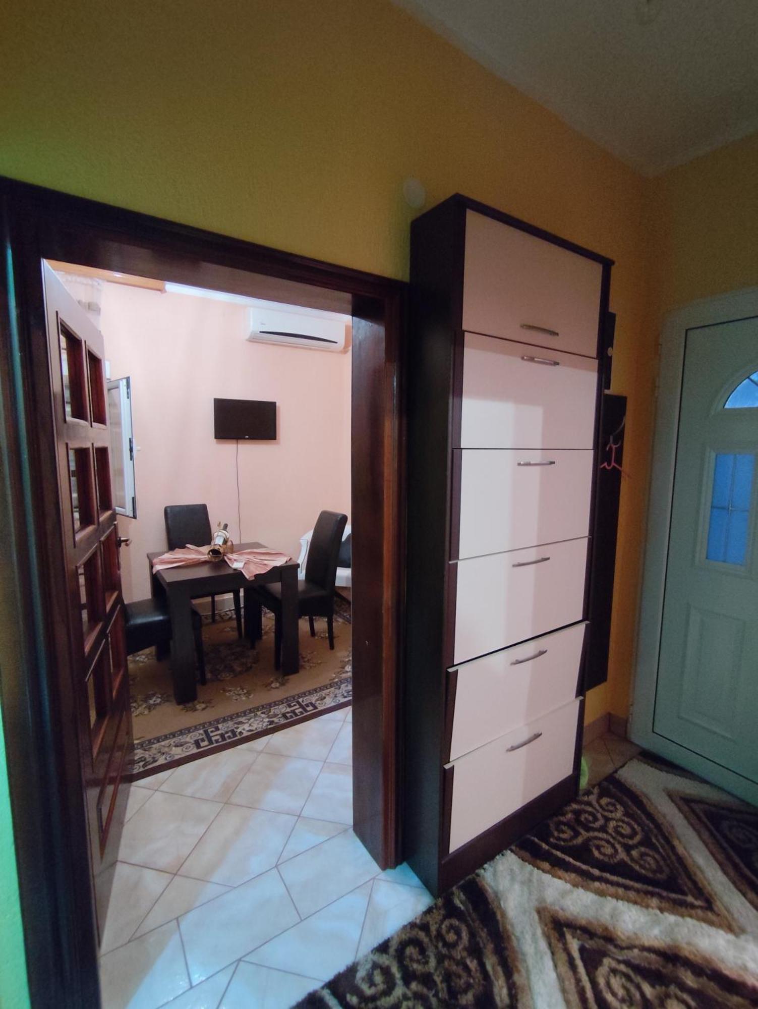 Apollon Home Apartments بار المظهر الخارجي الصورة