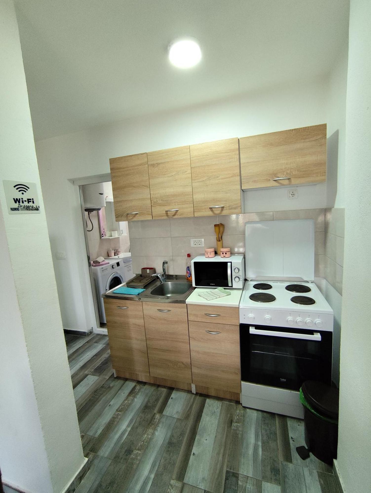 Apollon Home Apartments بار المظهر الخارجي الصورة