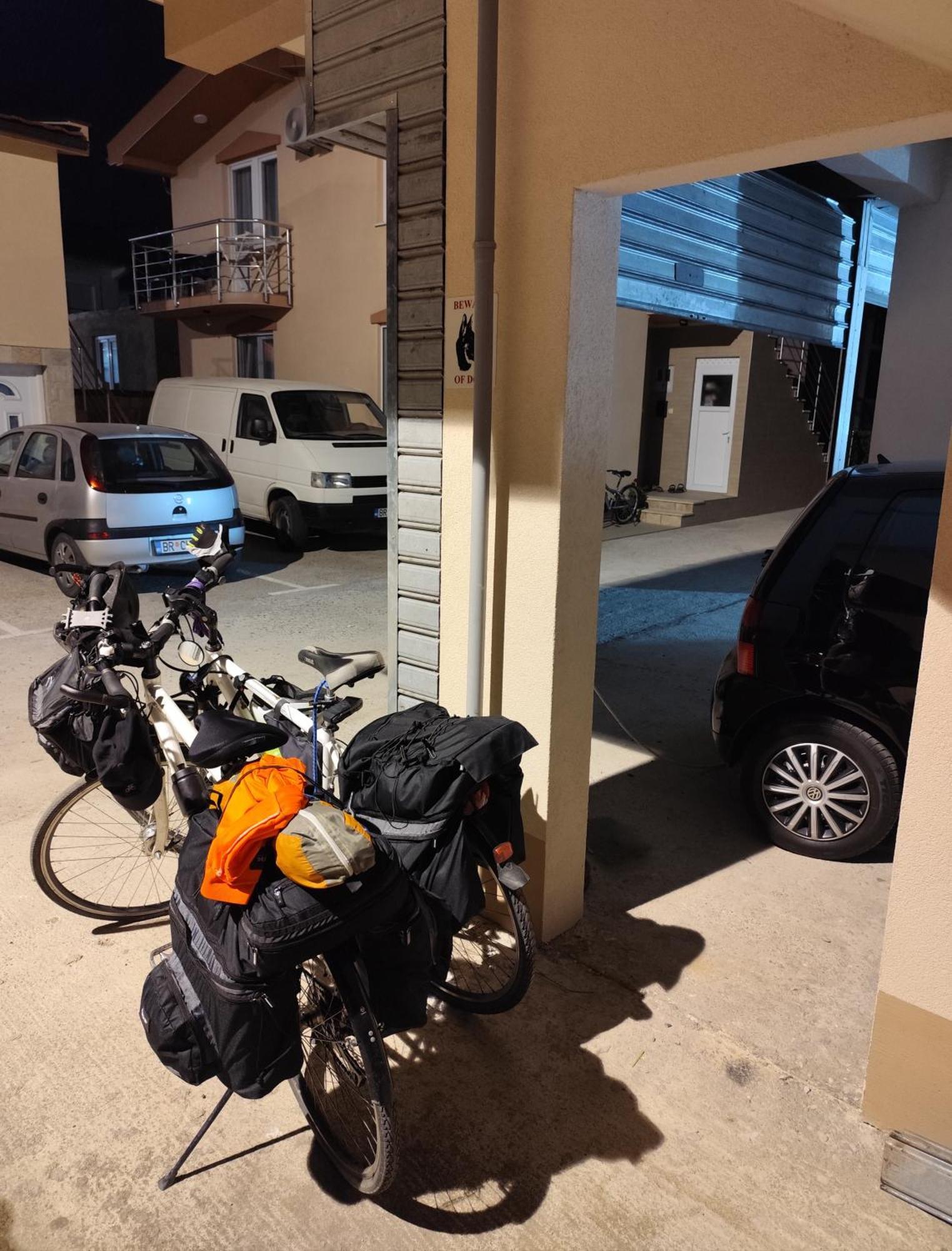 Apollon Home Apartments بار المظهر الخارجي الصورة